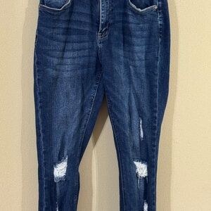 Kancan stretch dark blue jeans with frayed bottom, Gorgeous!!